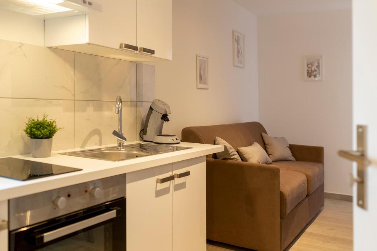 Loc Trotteur Le Fleur Des Champs F2 Cosy, Gare Sncf De Lourdes Apartman Kültér fotó