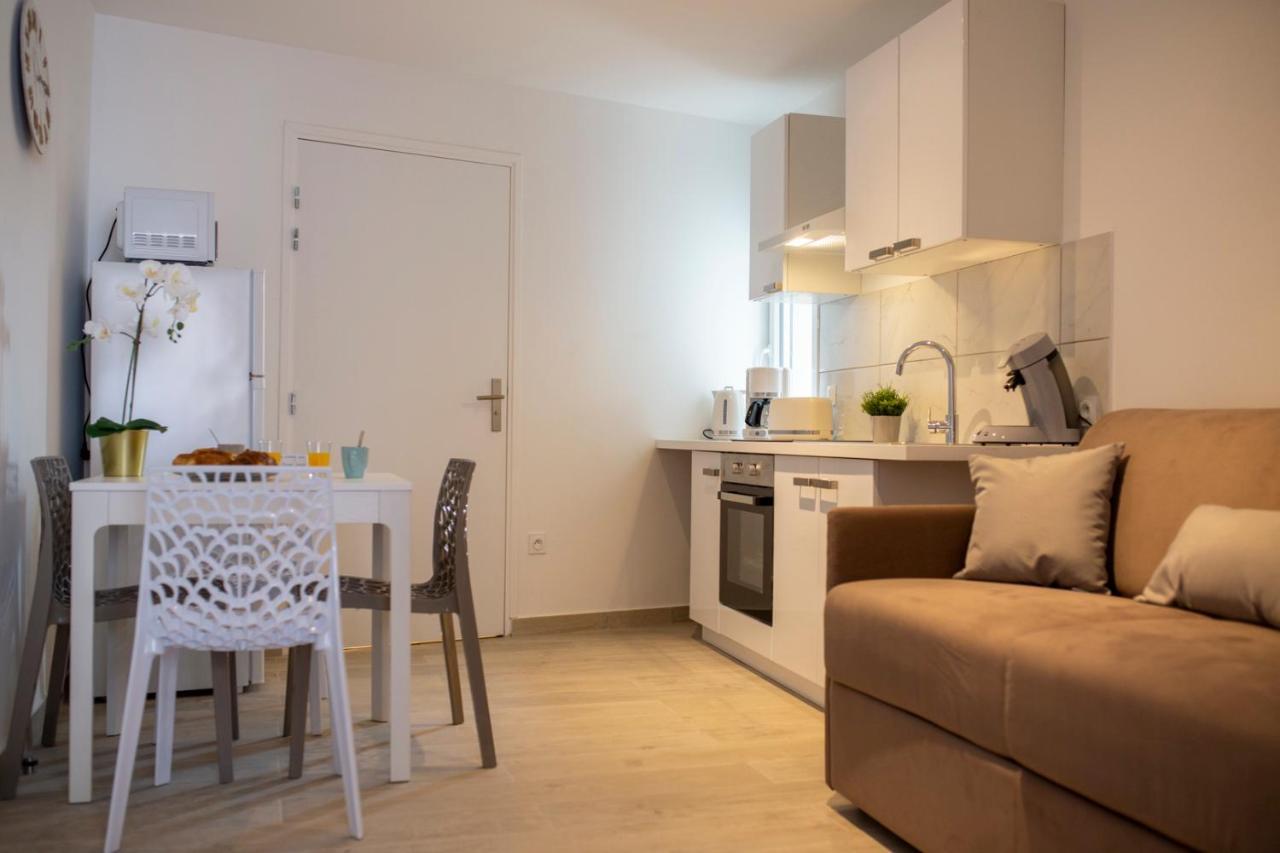 Loc Trotteur Le Fleur Des Champs F2 Cosy, Gare Sncf De Lourdes Apartman Kültér fotó
